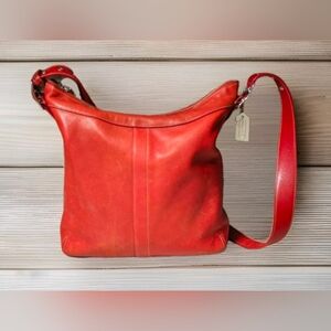 Vintage Coach 9188 Beautiful Red Gallery Shoulder/Crossbody Bag 2003